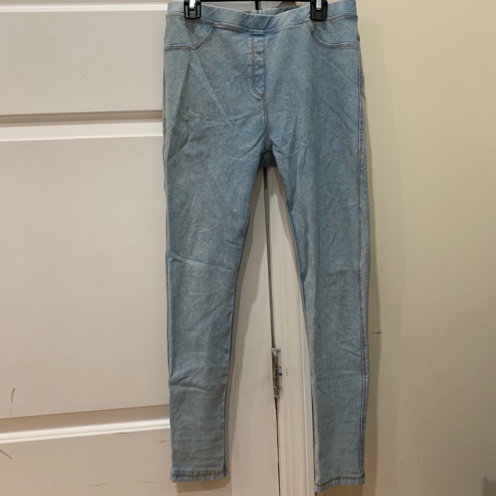 Cute Light Wash Zara Jeggings